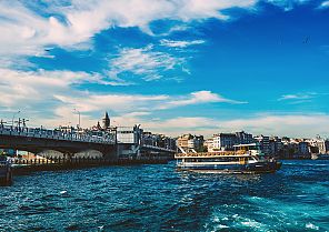 Vom Mittelmeer bis ins Schwarze Meer Vom Mittelmeer bis ins Schwarze Meer