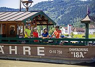 radreisen-donauradweg-faehre