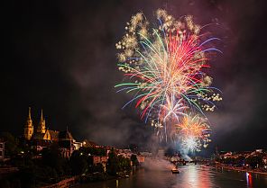 Silvesterreise auf dem Rhein Silvesterreise auf dem Rhein