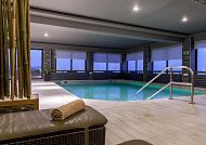 Innenpool 4-Sterne Hotel AX The Victoria