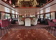 Lounge an Bord, Gemütliche Lounge an Bord der Rembrandt Van Rijn, stilvoll eingerichtet., Elegante Lounge auf dem Schiff Rembrandt Van Rijn.