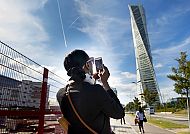Malmö-Turning Torso, Turning Torso in Malmö bei klarem Himmel fotografiert.