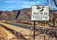 Richtung Oudtshoorn, Route 62 in Western Cape, malerische Landschaft Richtung Oudtshoorn.