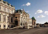 , Schloss Belvedere in Wien bei sonnigem Wetter.