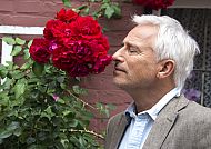 Rote-Rosen-„Schauspieler“ in der Lüneburger Altstadt