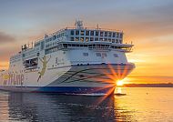 TT Line Peter Pan im Sonnenuntergang, TT Line Peter Pan im Sonnenuntergang auf skandinavischer Reise., TT Line Peter Pan im Sonnenuntergang auf skandinavischer Reise.