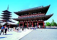 Senso-ji Tempel in Tokio, Japan – kulturelles Erbe und Spiritualität
