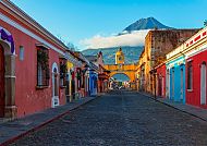 Antigua, Guatemala, Bunte Kolonialarchitektur