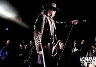 Udo Double rockt die Bühne, René Oschmann als Udo Lindenberg rockt die Bühne bei Rocking Xmas.