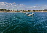 Zinnowitzer Seebrücke mit Tauchgondel, Zinnowitzer Seebrücke mit Tauchgondel an der Ostseeküste.
