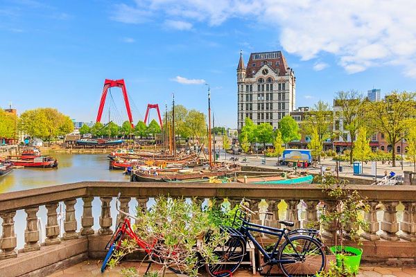Rotterdam, Rotterdam: Historischer Hafen mit Blick auf die Willemsbrug.