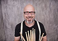 Micha Maass, Micha Maass mit Drumsticks, bereit für die Blues Kreuzfahrt II.