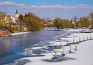 Winterstimmung auf der Havel, Verschneite Winterlandschaft an der gefrorenen Havel.