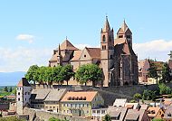 Breisach, Breisach am Rhein mit der beeindruckenden St. Stephansmünster.
