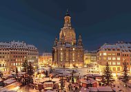 Blick auf den Neumarkt Dresden zur Weihnachtszeit