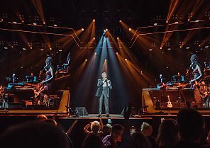 Roland Kaiser in Hamburg - 2027