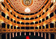 Manoel Theater, Prächtiger Innenraum des Manoel Theaters in Malta.