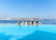 Hotel Dolmen, Amazonia Beach Club