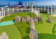 Norwegian Bliss, Minigolf