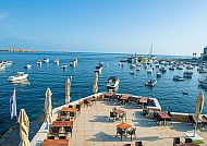 Gillieru Harbour Hotel, Terrasse
