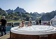 Hurtigruten, MS Trollfjord, Jacuzzi