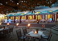 Platanenhof-Terrasse (2)