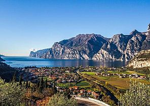 Blick vom Hotel auf den Gardasee