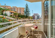 Zimmerbeispiel Balkon