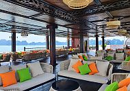 Indochine Premium Schiff Sky Lounge