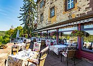 Hotel Burg Trendelburg Terrasse