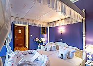 Doppelzimmer Himmelbett
