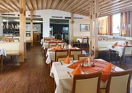 Hotel Morada, Restaurant