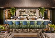 Elegante Hotelbar im DoubleTree by Hilton Berlin Ku’damm.