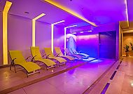 , Entspannungsbereich im Hotel West Baltic Resort Wellness & Spa., Entspannende Wellness-Lounge im Hotel West Baltic Resort.