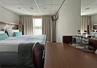 MS Rio Oberdeckkabine, Komfortable Oberdeckkabine auf MS Rio mit modernem Design., Komfortable Oberdeckkabine auf der MS Rio mit Flussblick.