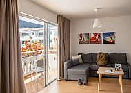 Modernes Hotelzimmer mit Balkon im Hotel Route Active