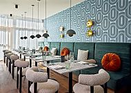 Flesslers Lenggries, Restaurant, Modernes Restaurantdesign im Flesslers Lenggries Hotel.