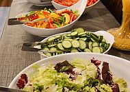 Carea Residenz Hotel Harzhöhe, Buffet, Buffet mit frischem Gemüse im CAREA Residenz Hotel Harzhöhe., Frisches Buffet im CAREA Residenz Hotel Harzhöhe.