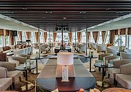MS Rousse Prestige Lounge, Elegante Lounge der MS Rousse Prestige mit stilvollem Ambiente.
