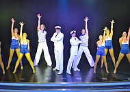 Künstlerische Tanzshow auf der MS Amadea