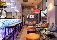 Leonoardo Munich City East, Bar, Stylische Bar im Leonardo Munich City East Hotel.