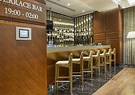 Doubletree by Hilton Istanbul-Avcil, Bar