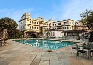 Heritage-Hotel Castle Bijaipur, Außenanlage