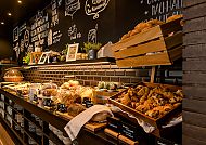 Motel One Aachen Genießen Sie ein köstliches Frühstücksbuffet